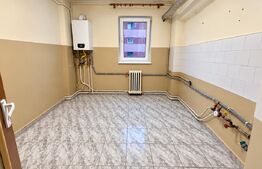 Apartament cu 4 camere decomandate, 78 mp, garaj, zona Cetate
