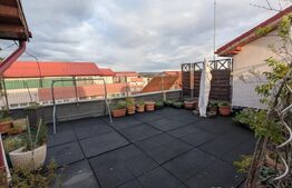 Penthouse de vanzare, 74 mp, terasa, zona Centrala