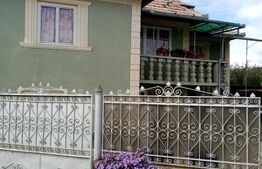 Casa de vanzare, 200 mp, zona Lopadea Noua