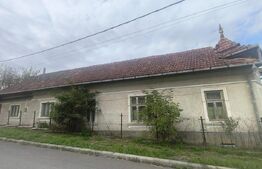 Casa de vanzare, 150 mp, zona Centru - Ocna Mures