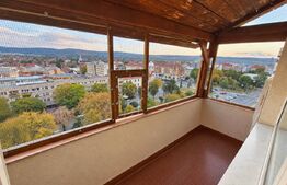 Apartament decomandat 3 camere, 64 mp, balcon, zona Centru