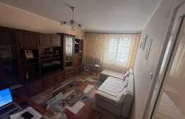 Apartament 2 camere, decomandat, 60 mp, zona Centrala