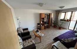 Apartament 4 camere , 75 mp - zona Cetate-Mercur 