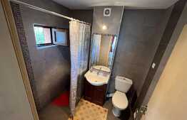 Apartament 4 camere , 75 mp - zona Cetate-Mercur 