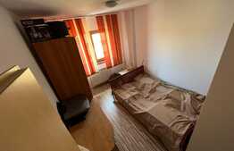 Apartament 4 camere , 75 mp - zona Cetate-Mercur 