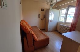 Apartament 2 camere, decomandat, Cetate.