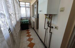 Apartament 2 camere, decomandat, Cetate.