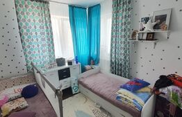 Apartament 2 camere, decomandat, 49 mp, parter, gradina, zona Portelanul
