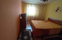 Apartament 4 camere, 2 bai, balcon - Cetate