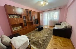 Apartament 2 camere, decomandat, zona Liceul Sportiv