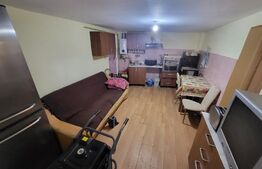 Casa de 160 mp, teren 1672 mp, zona Paclisa