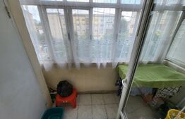 Apartament 3 camere, 68 mp, decomandat, zona Bowling 