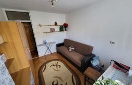 Apartament 3 camere, 68 mp, decomandat, zona Bowling 