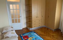 Apartament de 3 camere, 76 mp, zona Centru