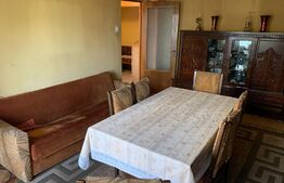 Apartament de 4 camere, decomandat, 85mp, etajul 1, zona Cetate