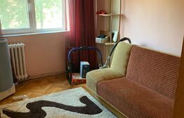 Apartament de 4 camere, decomandat, 85mp, etajul 1, zona Cetate