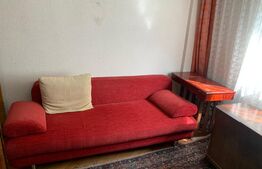 Apartament de 3 camere, 72 mp, balcon, zona Cetate