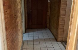 Apartament de 3 camere, 72 mp, balcon, zona Cetate