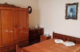 Casa de 104 mp construiti, 838 mp teren, Centru