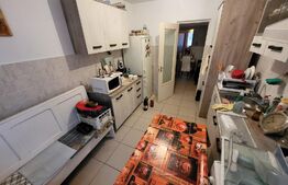Apartament 4 camere, 77 mp, zona Cetate Liceul Sportiv
