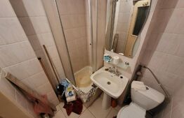 Apartament 4 camere, 77 mp, zona Cetate Liceul Sportiv