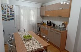 Apartament 3 camere, 73 mp, etaj intermediar, Ampoi 3