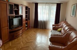 Apartament 3 camere, 80 mp, balcon, zona Cetate