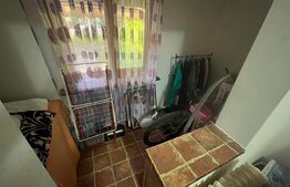 Apartament 3 camere, 77 mp, decomandat, zona Mercur