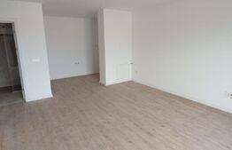 Apartament 2 camere, decomandat, zona Centrala