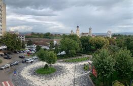 Apartament de 2 camere, 55 mp, zona Cetate