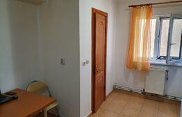 Apartament 3 camere, decomandat, etaj 2, cetate