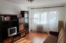 Apartament 3 camere, decomandat, etaj 2, cetate