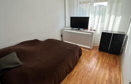 Apartament 3 camere, 79 mp, zona Centru 