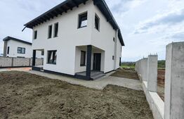 Casa tip duplex 4 camere, zona poligon Micesti