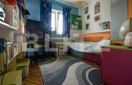 Apartament spatios, 3 camere, 2 baii, 72 mp, Cetate