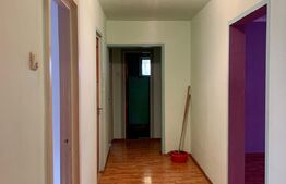 Apartament 5 camere, 2 balcoane, etaj intermediar, zona Vlaicu
