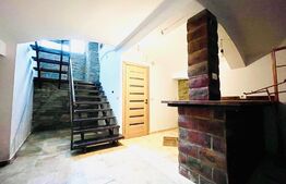 Apartament deosebit, 4 camere, 208 mp, zona Centrala