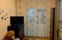 Apartament 3 camere cu balcon, 125 mp, etaj intermediar, zona Vlaicu