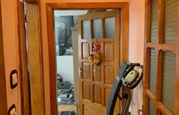 Apartament 3 camere cu balcon, 125 mp, etaj intermediar, zona Vlaicu