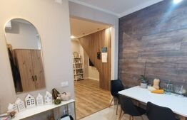 Casa cu 4 camere, 100 mp utili, teren cu 180 mp, Ultracentral