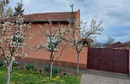 Casa cu 2 camere, 75 mp, teren cu 750 mp, Gai