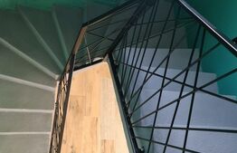 Casa cu 4 camere, 122 mp utili, teren cu 468 mp, 6 Vanatori