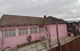 Casa 3 camere, teren 700 mp, doua fronturi stradale, Galșa