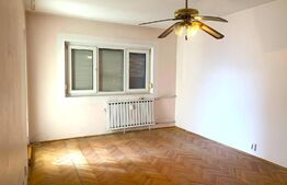 Apartament 3 camere, decomandat,  75 mp, zona Micalaca 300