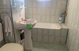 Apartament 3 camere, decomandat,  75 mp, zona Micalaca 300