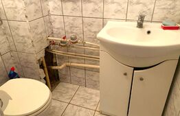 Apartament 3 camere, decomandat,  75 mp, zona Micalaca 300