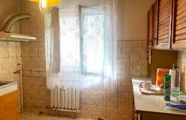 Apartament 3 camere, decomandat,  75 mp, zona Micalaca 300