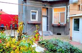 Casa 3 camere, 70 mp, Central