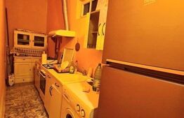 Casa 3 camere, 70 mp, Central