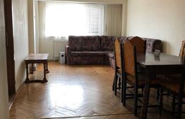 Apartament cu 4 camere, 130 mp, decomandat, Central